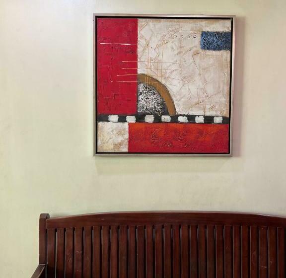 فندق صغير Inside Room Inn