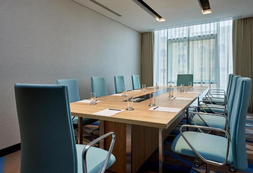 בית מלון כפרי Courtyard By Marriott Jubail