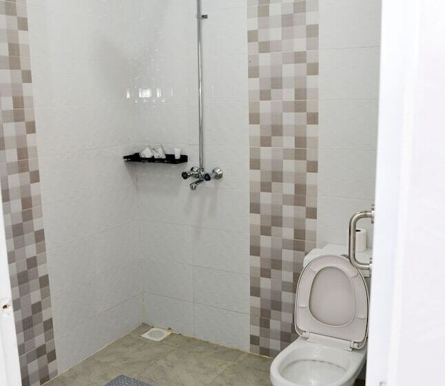 هتل Eldorado Rustic