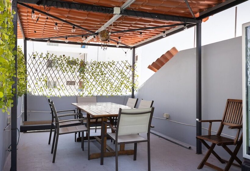 Wanderlust Hostel