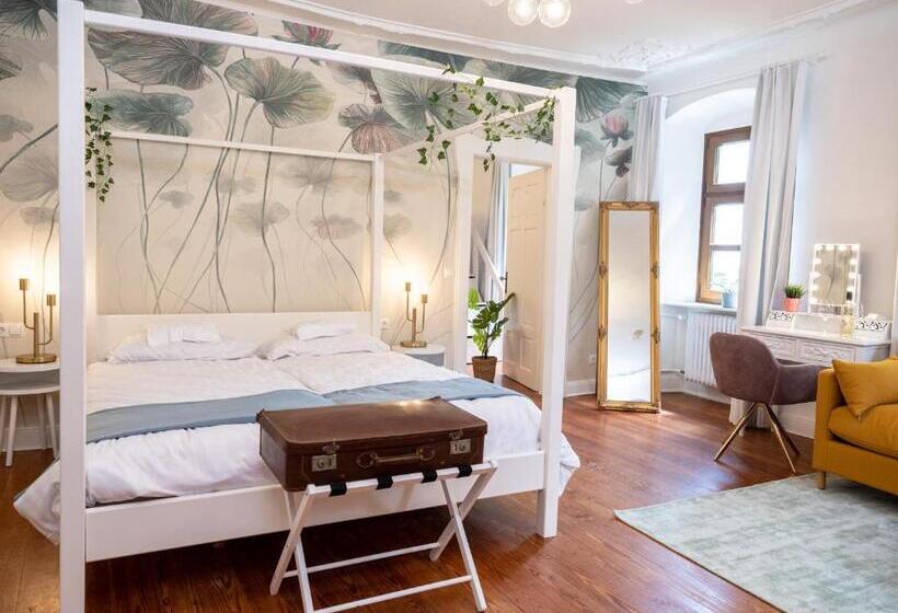 ユースホステル Gästehaus Schloss Janson