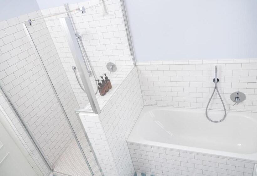 ユースホステル Gästehaus Schloss Janson