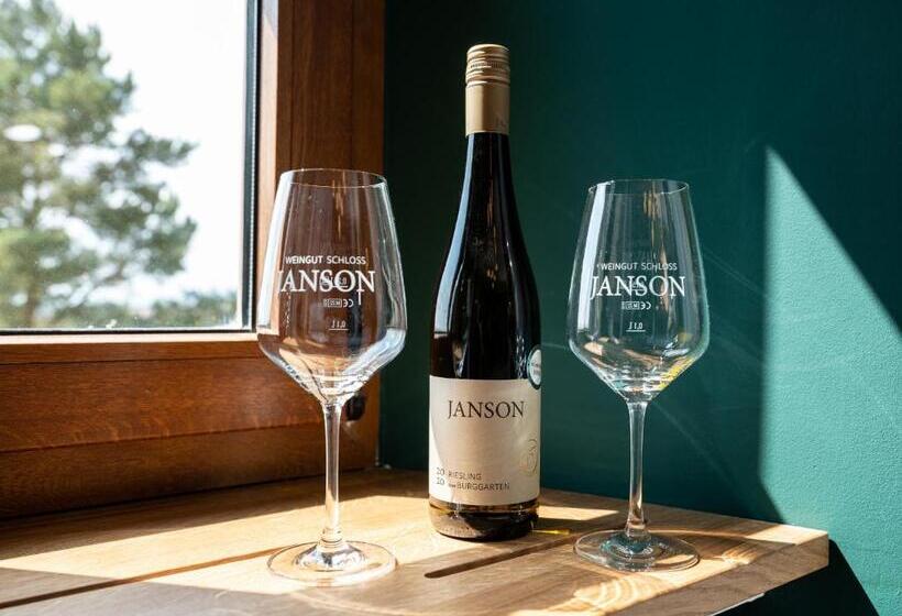 ユースホステル Gästehaus Schloss Janson