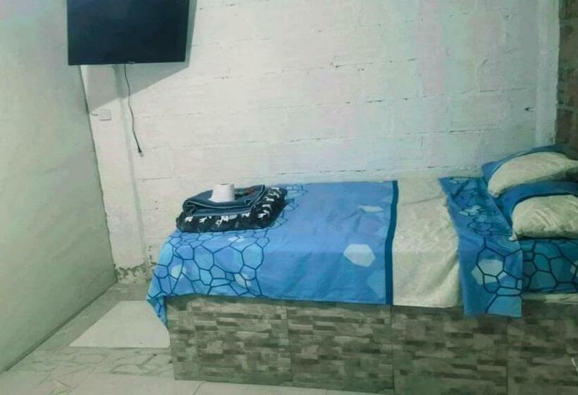 Hostel Hospedaje La Diana