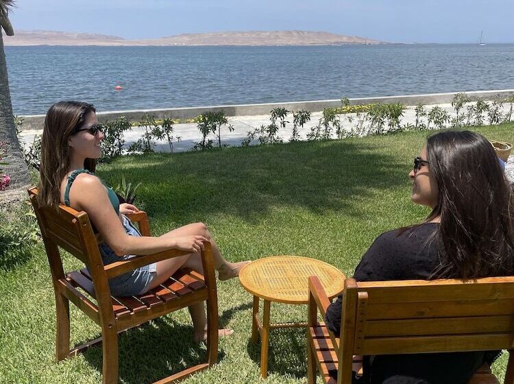 בית מלון כפרי Atoq Paracas Reserva
