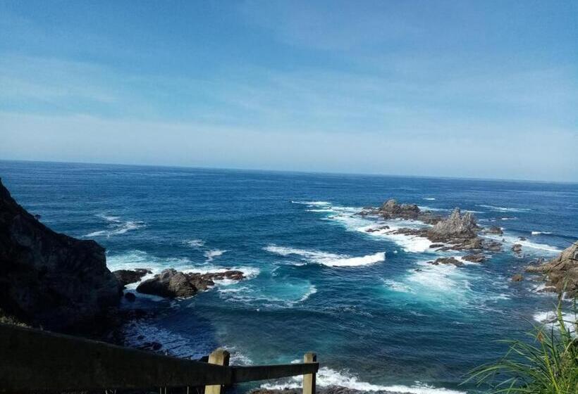 پانسیون Alojamientos Prada