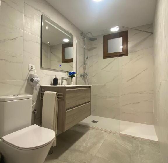 پانسیون Suites Benalup Centro