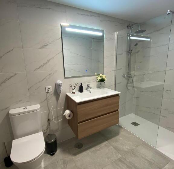 پانسیون Suites Benalup Centro