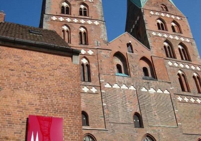 هتل An Der Marienkirche