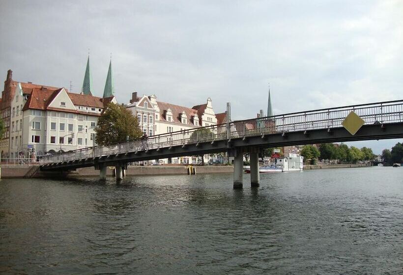 هتل An Der Marienkirche