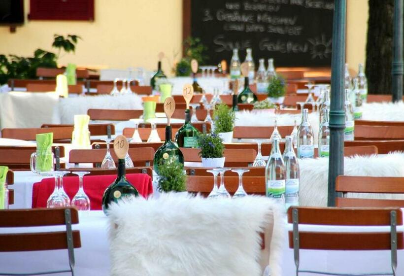 فندق Bruckertshof