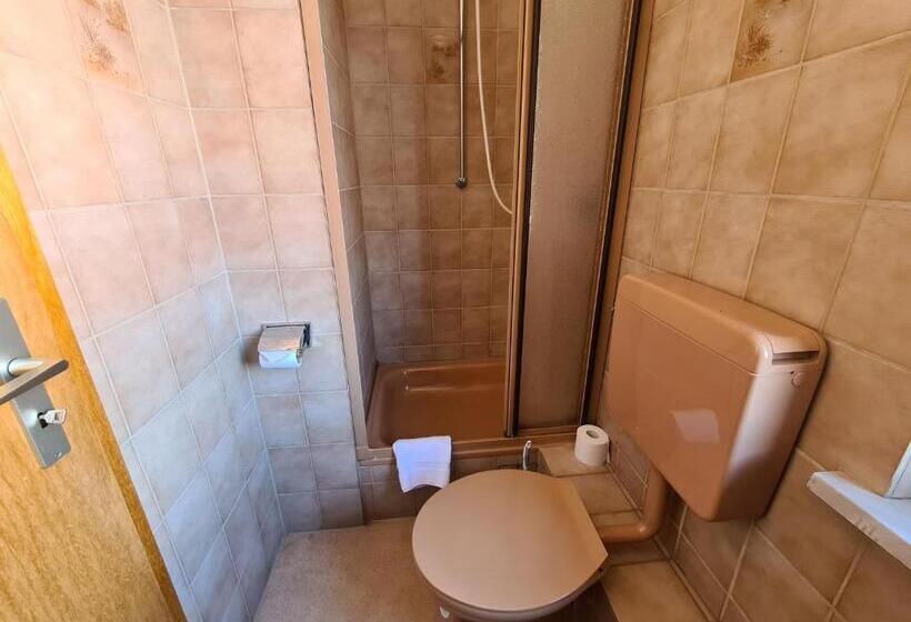 Отель Ceteno