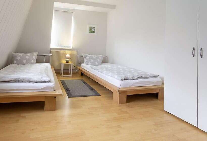 ホテル Feriendorf Slawitsch