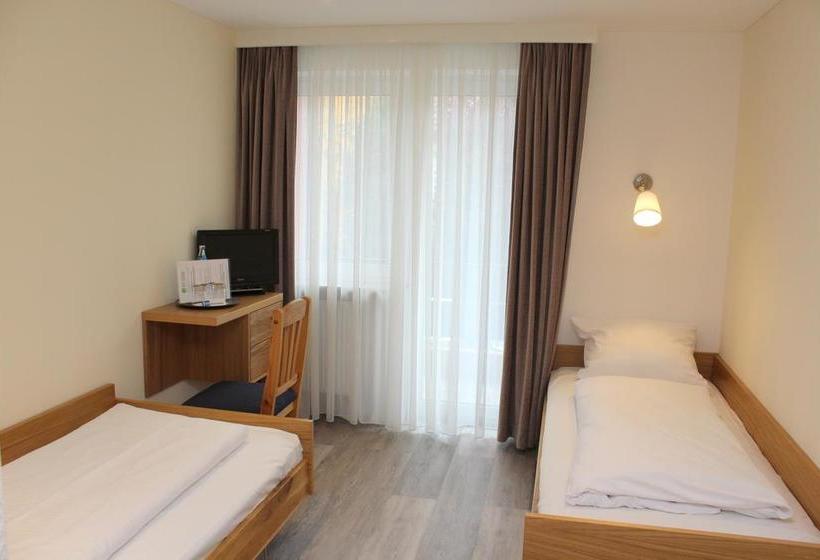 هتل Filderhof