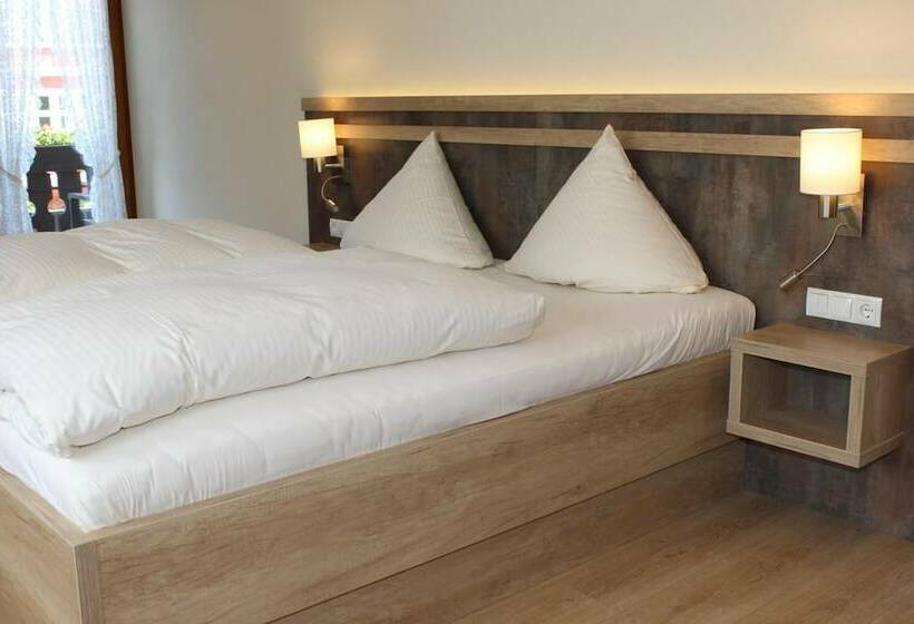 Отель Haus Caspari