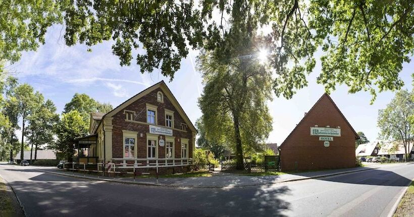 هتل Kolonieschänke