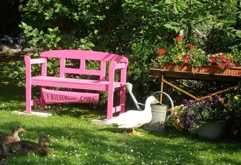 Отель Landferienhaus Pension Erika