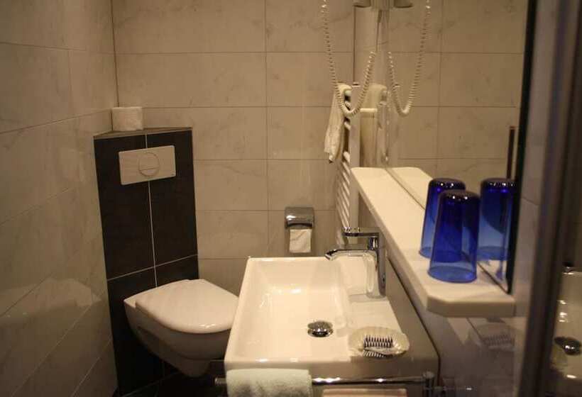 בית מלון כפרי Pension Allebrodt