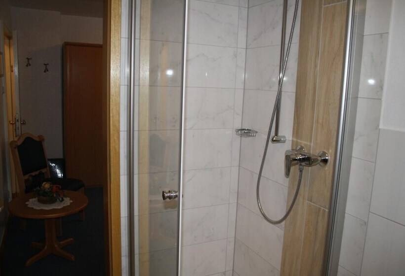 בית מלון כפרי Pension Allebrodt