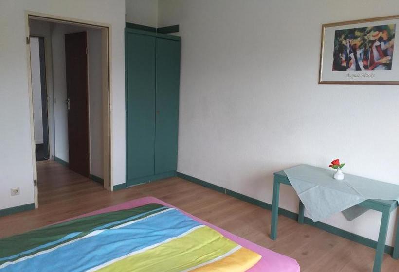 ホテル Uerziger Wuerzgarten