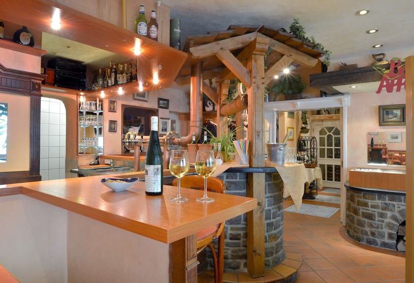 هتل Zehnthof