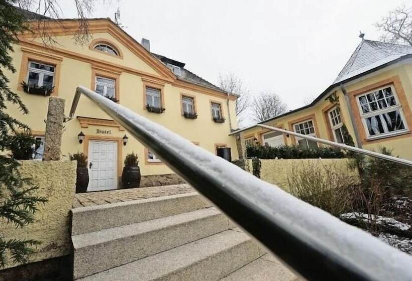 هتل Zum Pfeiffer