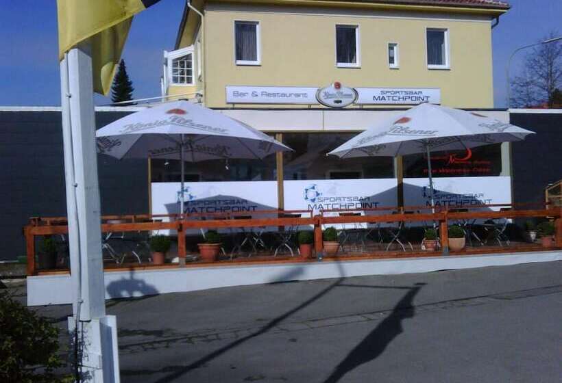 فندق Zur Sportsbar