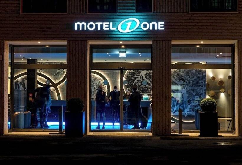 Motel One Munich   Olympia Gate