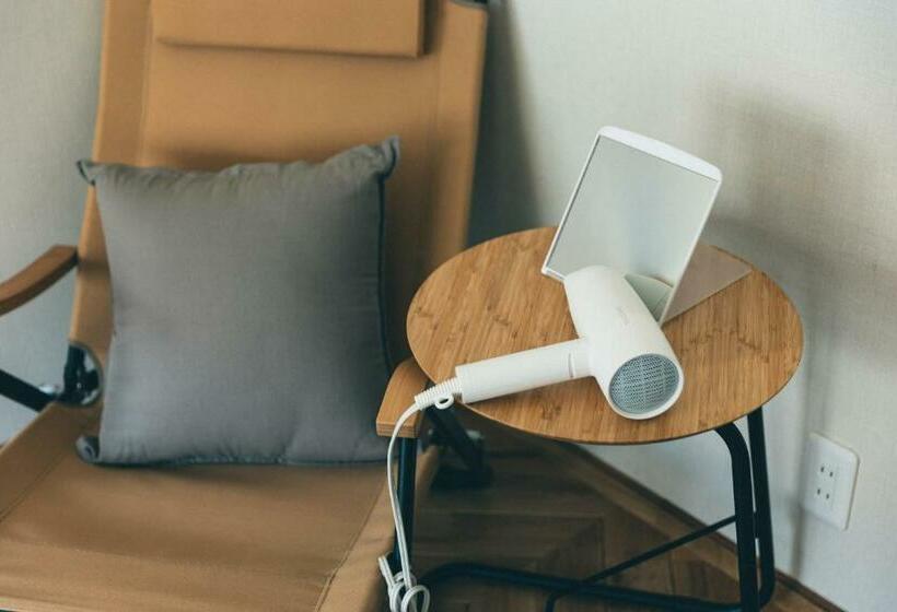 فندق صغير Charlie S Bed