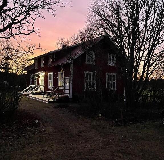 فندق صغير Villa Högby