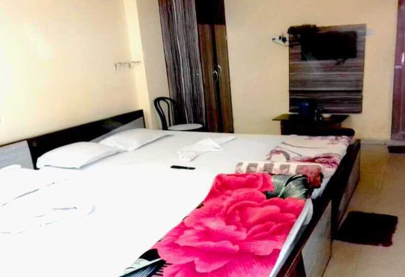 هتل Barsha Resorts Pvt Ltd