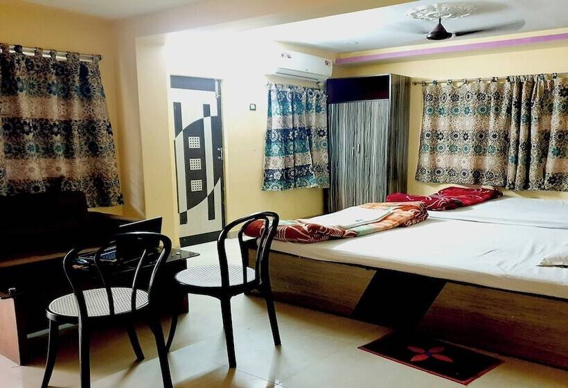 هتل Barsha Resorts Pvt Ltd