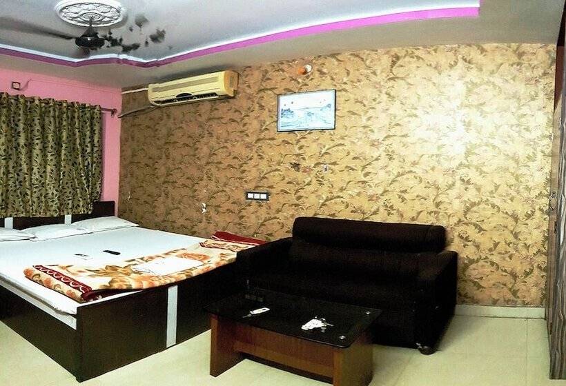 هتل Barsha Resorts Pvt Ltd