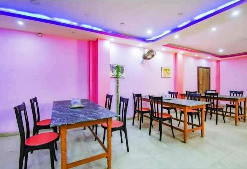 هتل Barsha Resorts Pvt Ltd