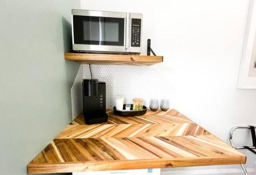 בית מלון כפרי Lake Superior Boutique