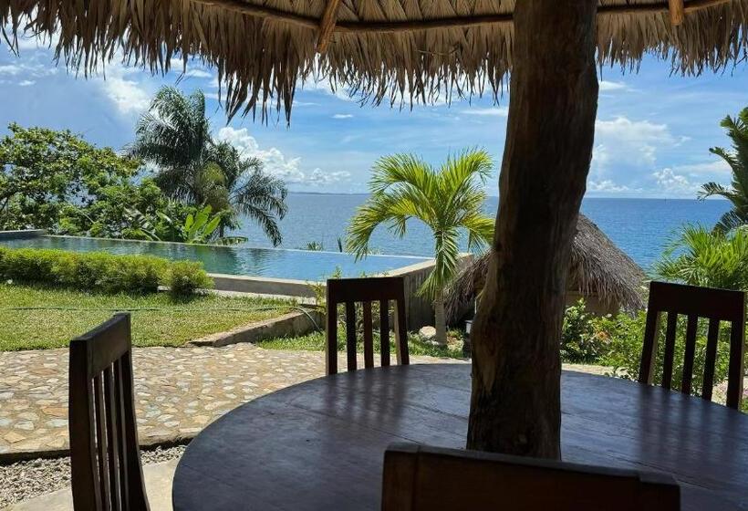 هتل Veronika Resort Nosy Komba