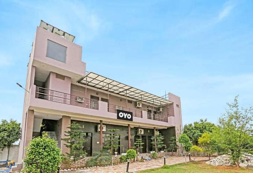فندق Oyo Sehgal Farms