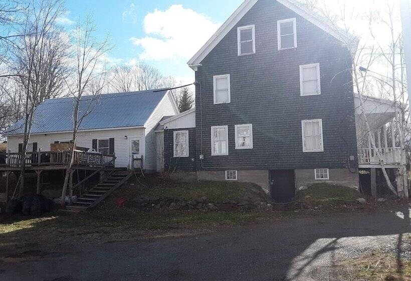 Terrapin Hostel
