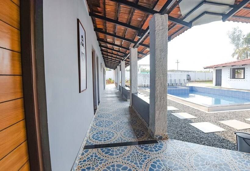 בית מלון כפרי Fabescape Kautilyaa Resort With Swimming Pool