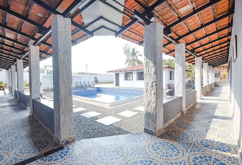 בית מלון כפרי Fabescape Kautilyaa Resort With Swimming Pool