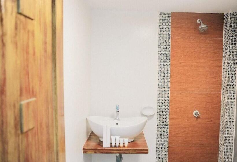 فندق Villa Excellance Beach And Wave Pool Resort