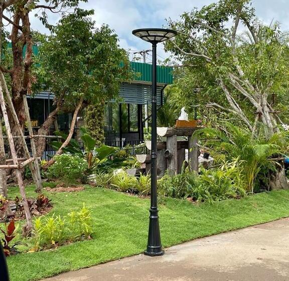 Hr Resort