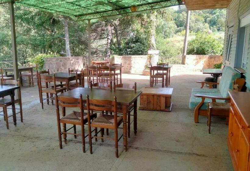 هاستل Rural Sant Llop