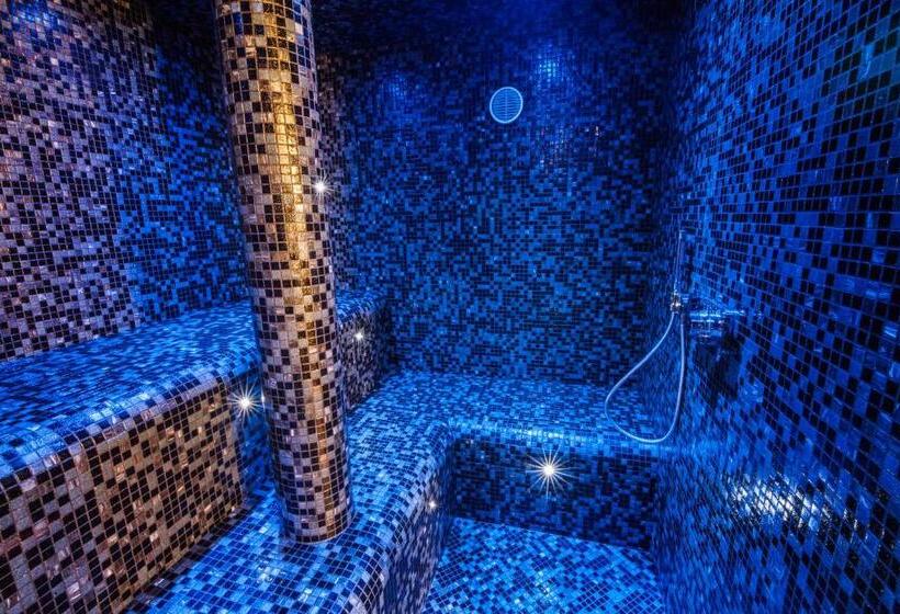住宿加早餐  Château De Roquefoulet Luxury Guesthouse & Spa   Teritoria