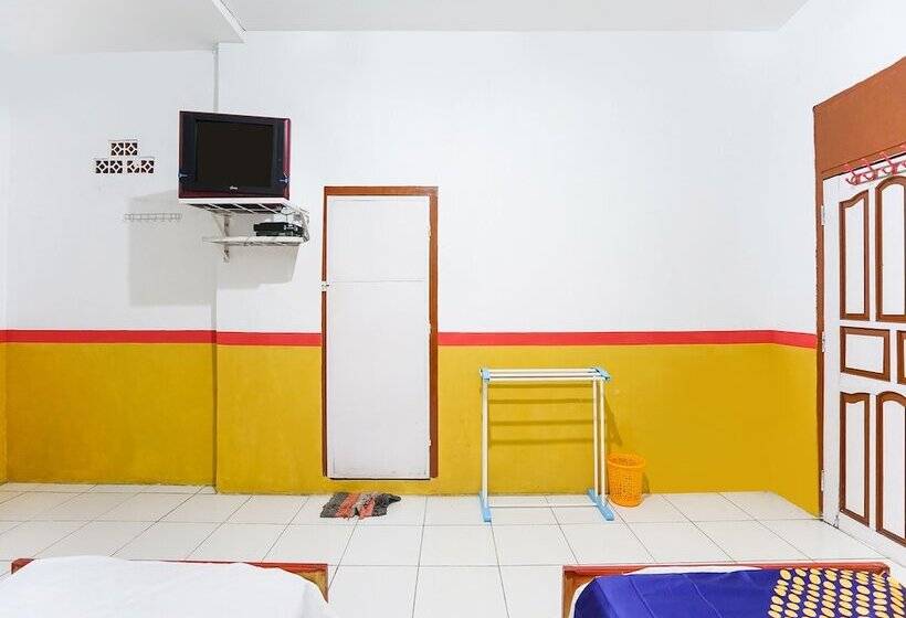 فندق Oyo 90194 Wisma Ria