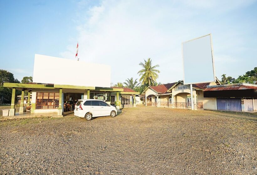 فندق Oyo 90194 Wisma Ria