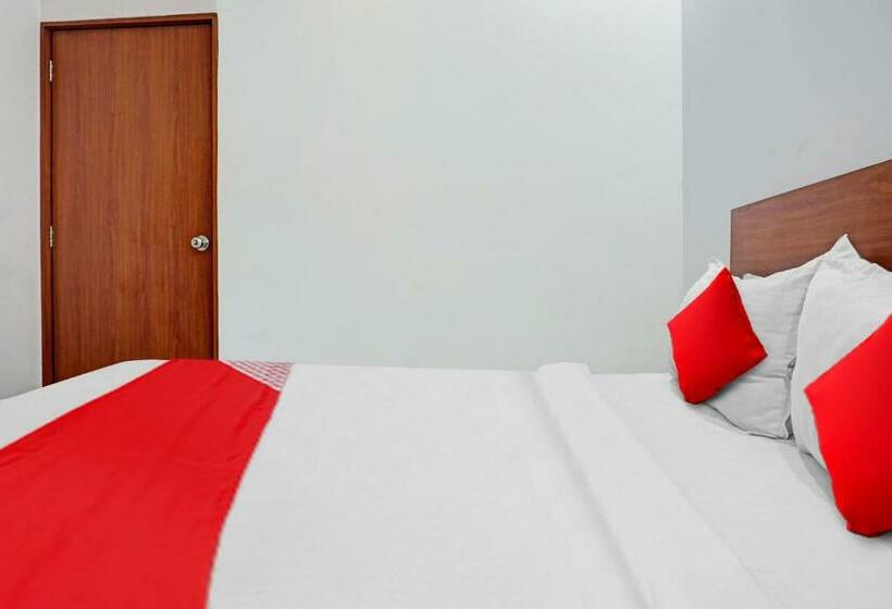 Отель Oyo Flagship 88826 Pruthvi Lodging