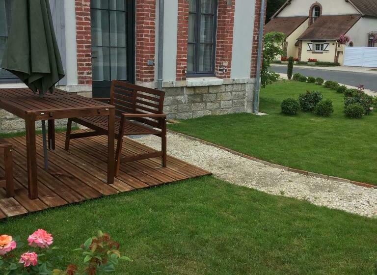 Pension Chambres D Hotes Les Gites De L Ancienne Auberge Gien Langesse Montargis