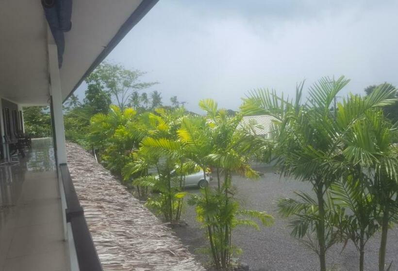 هاستل Le Aura Inn