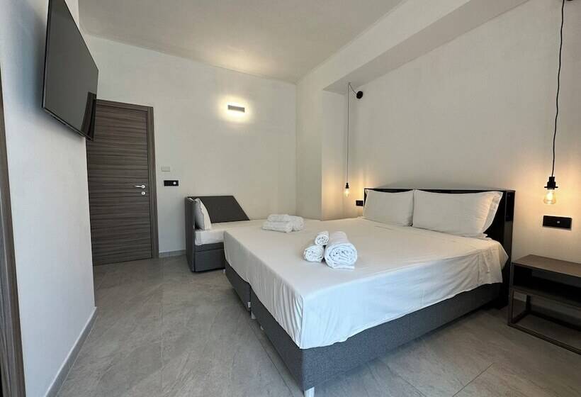 پانسیون Dolmen Guest House